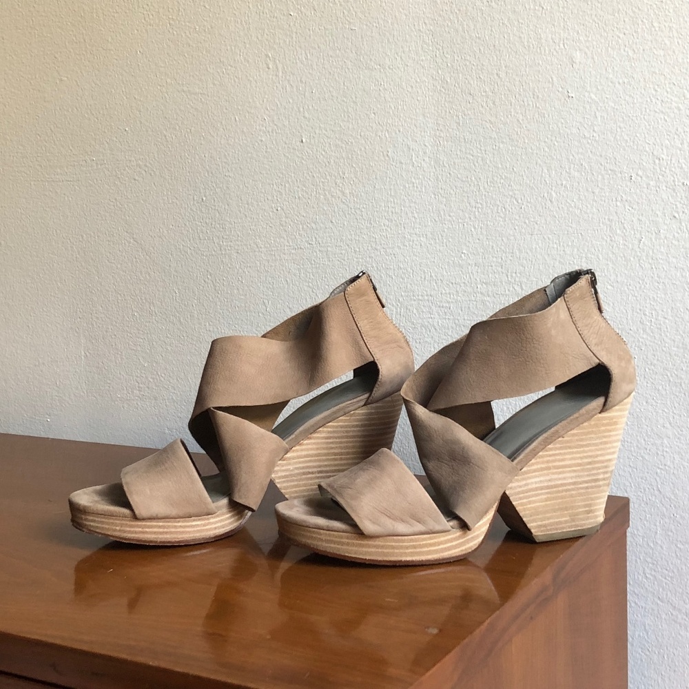 Tumbled Nubuck Platform Wedge Sandal "Ellis"